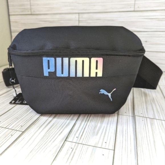 Puma Rhythm Hip Sack Belt Bag in Black & Ombre Blue NWT - Picture 2 of 7